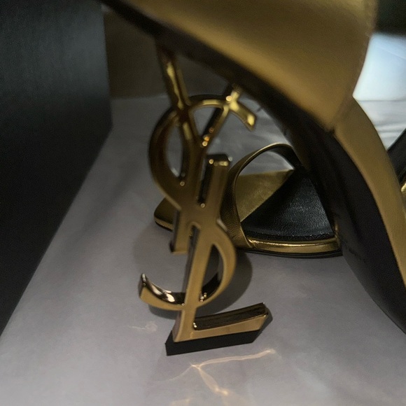 Saint Laurent Gold Women's Heels - Picture 9 of 12
